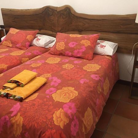 Casa Rural La Cuadraa Linares de Riofrío Exteriör bild
